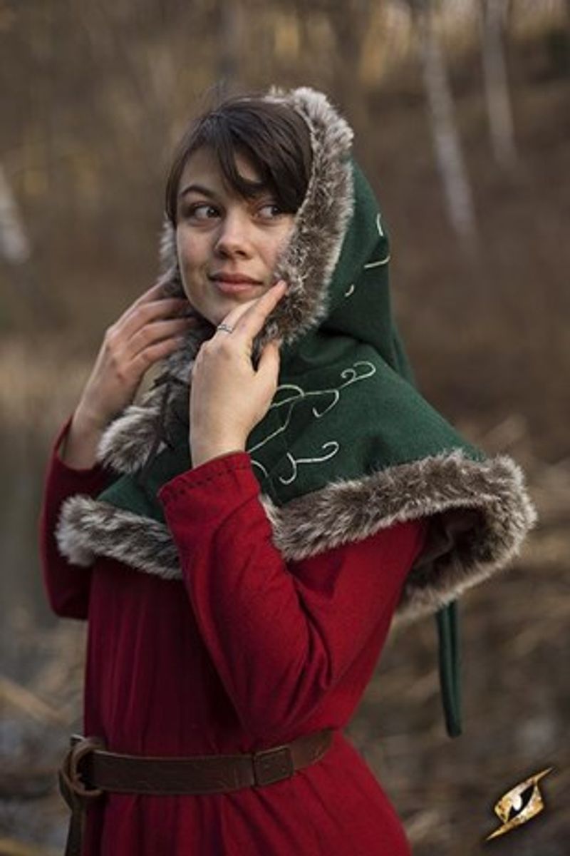 Hood -Fur Dark Green